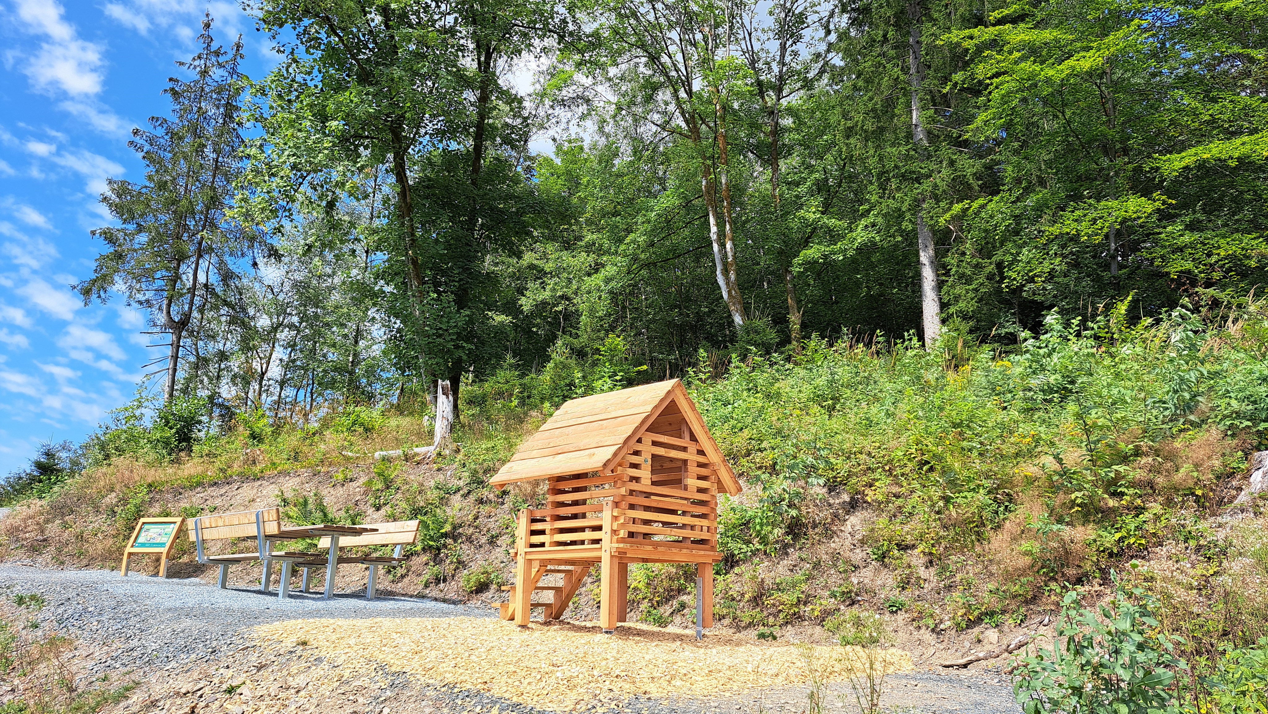 wald-aktiv-pfad leitschtal pfahlhaus